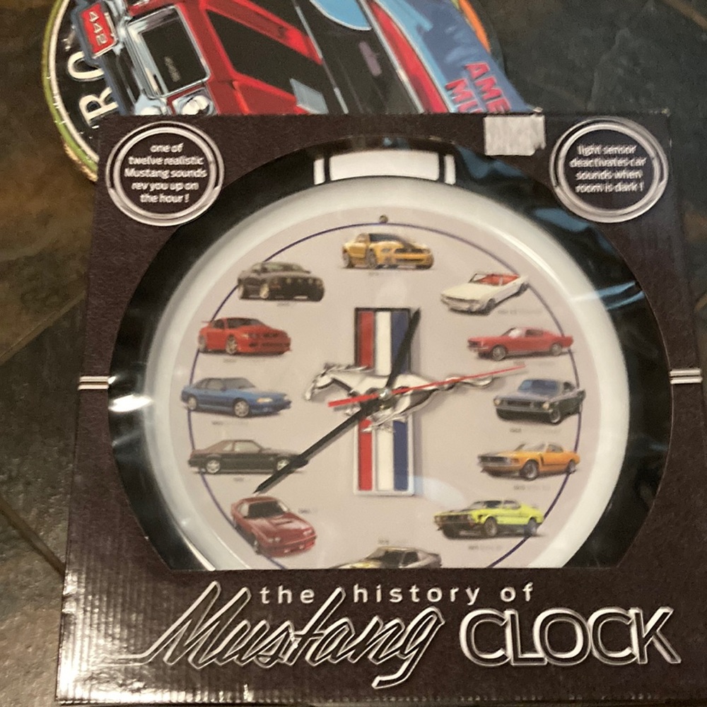 Selling nice history of mustang clock